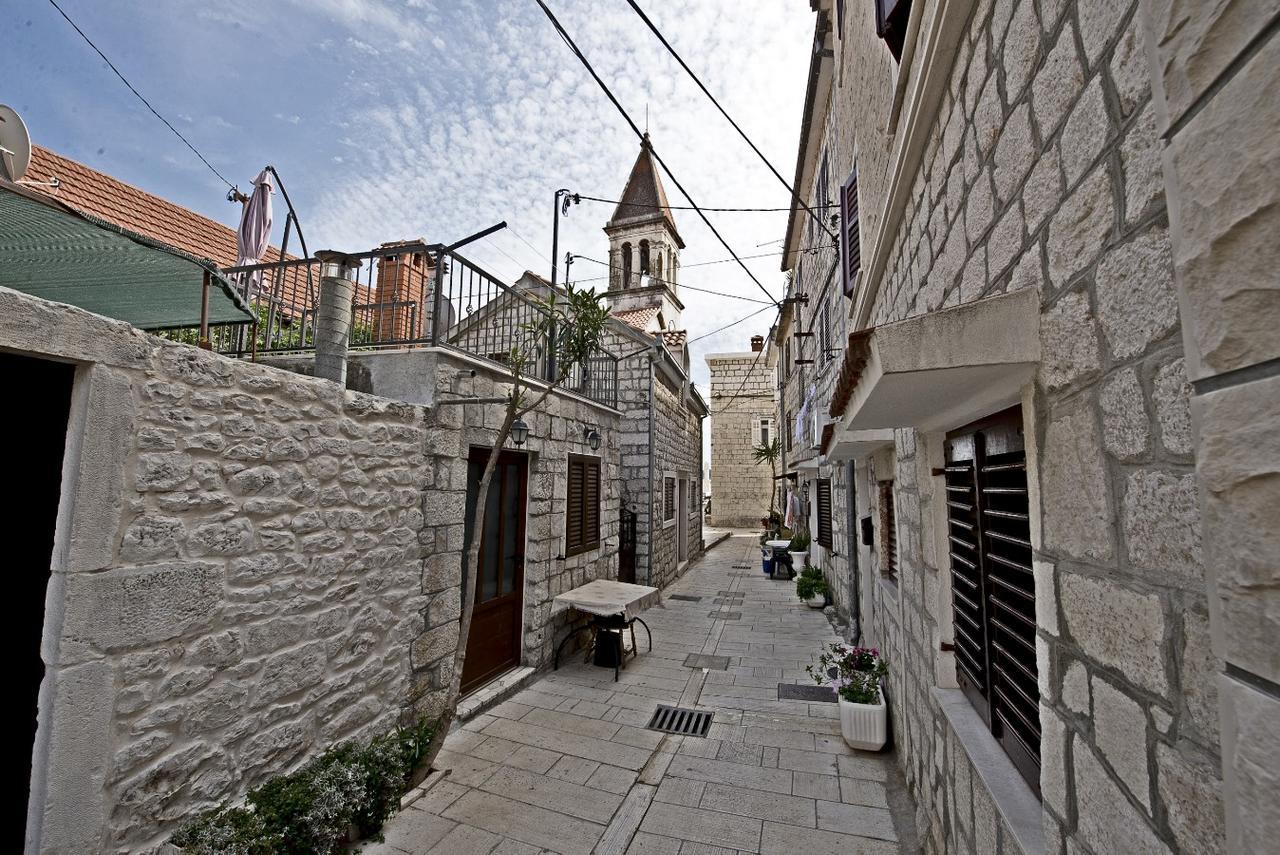 Holiday Home Listesi 1 Trogir Exteriör bild